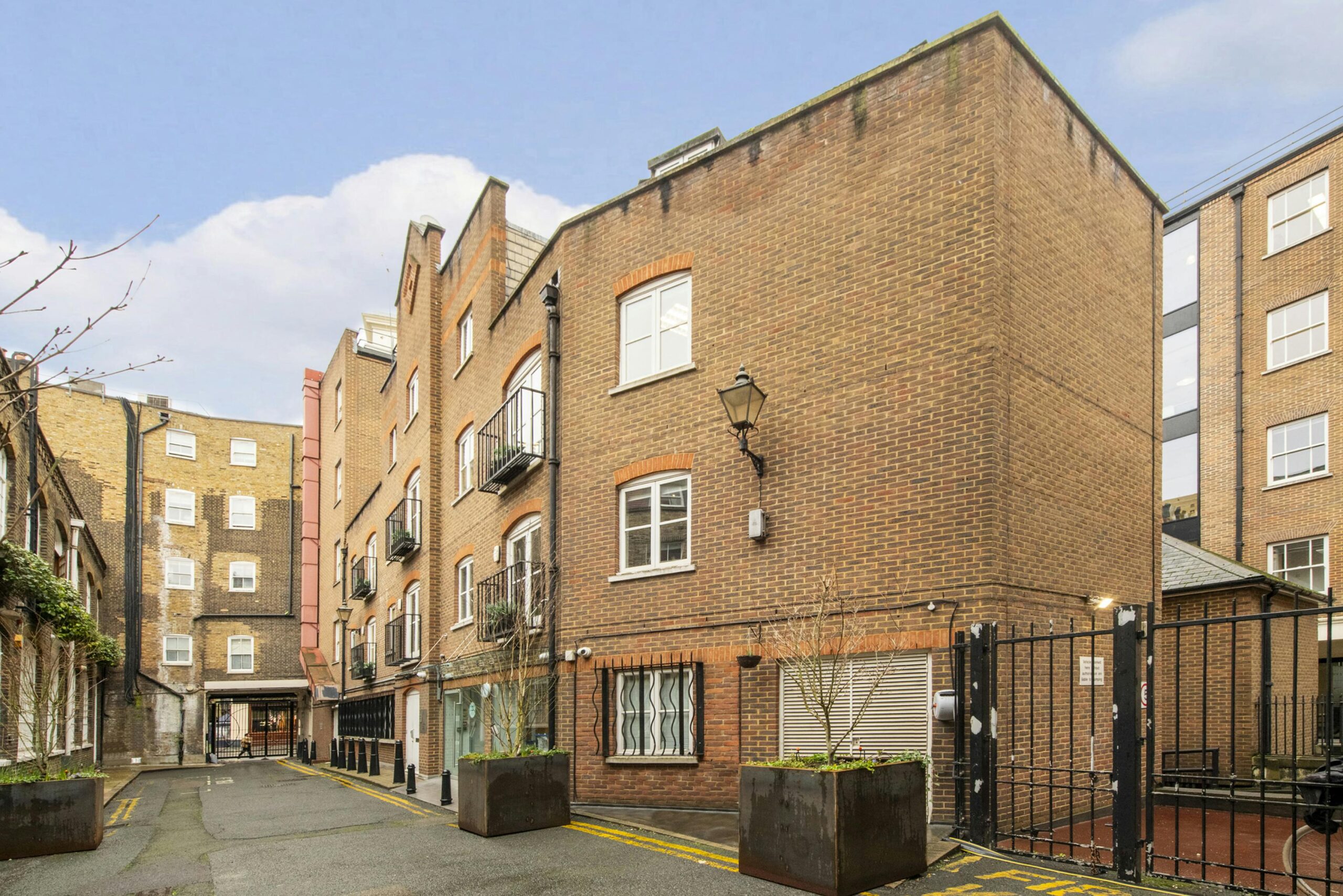 2-5 Steadham Place, Fitzrovia